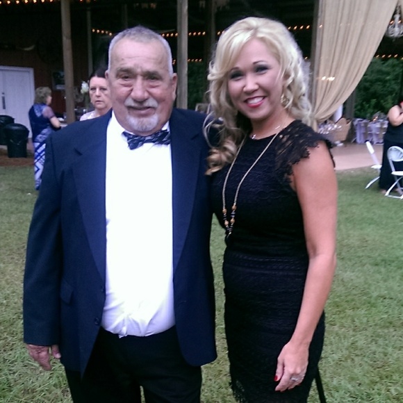 Meet your Posher, Jessica - Picture 7 of 8